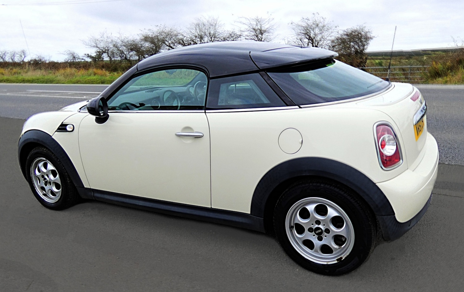 Used MINI Coupe 2011 for sale - 76343957: Photo 10