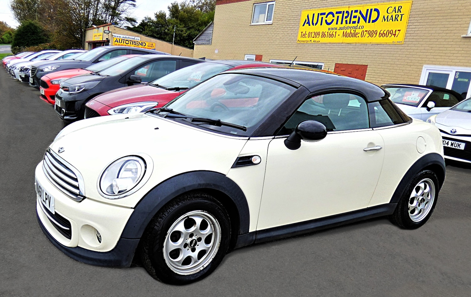 Used MINI Coupe 2011 for sale - 76343957: Photo 11