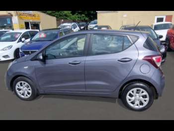 Used Hyundai i10 2017 for sale - 74913245: Photo