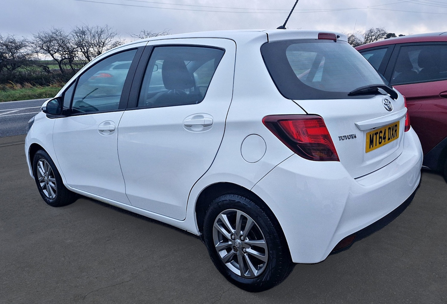 Used Toyota Yaris 2014 for sale - 76566714: Photo 9