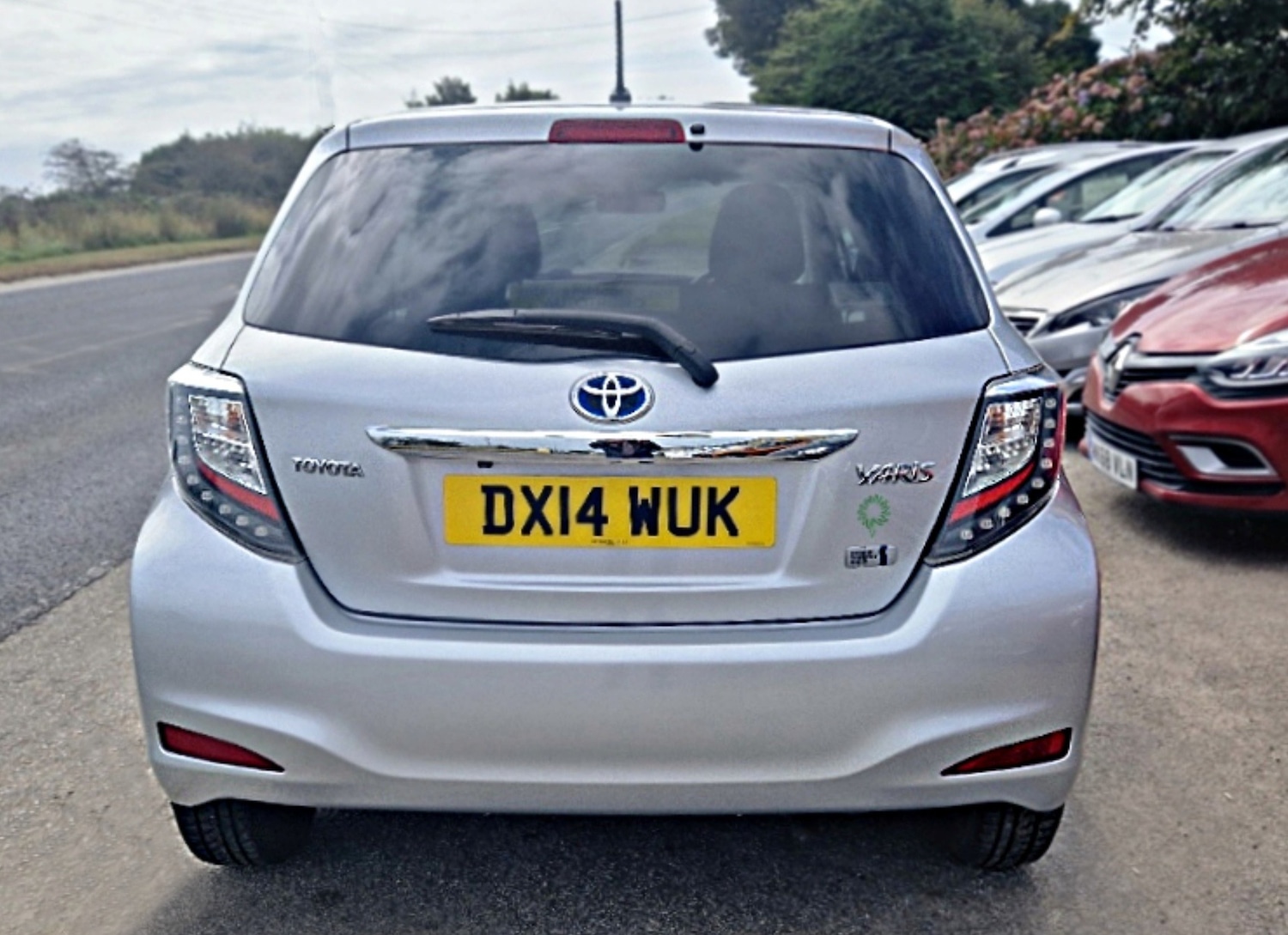 Used Toyota Yaris 2014 for sale - 76145807: Photo 10