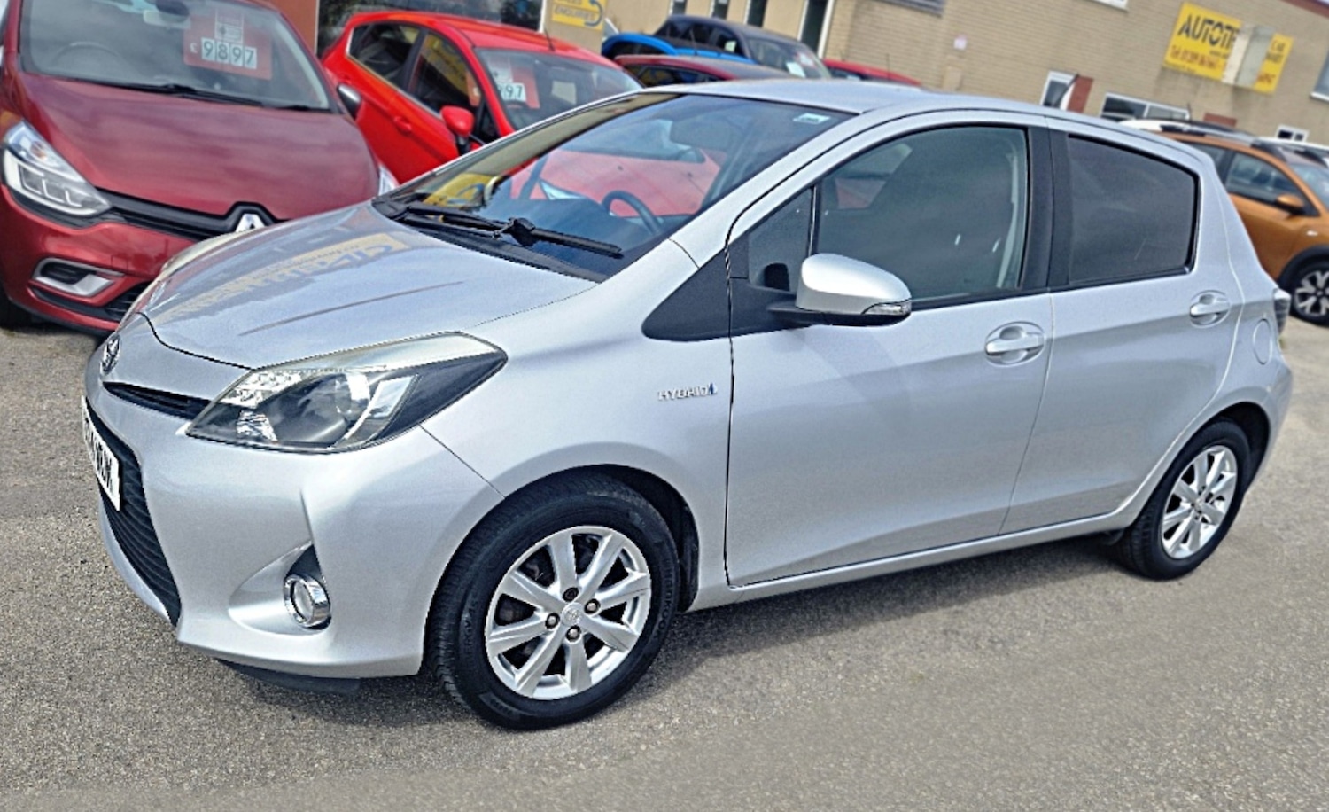 Used Toyota Yaris 2014 for sale - 76145807: Photo 11