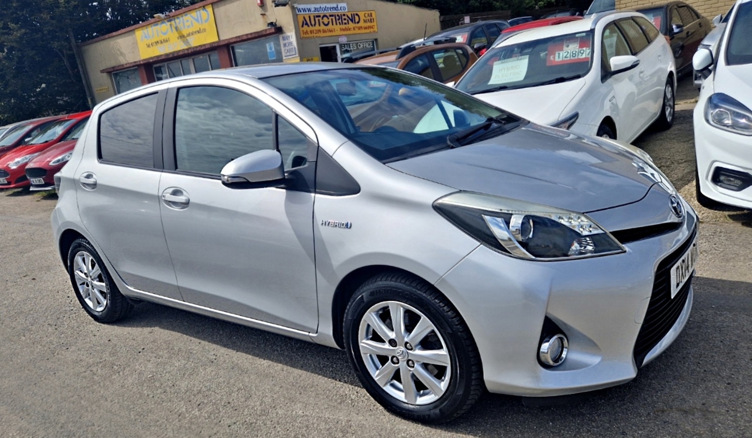 Used Toyota Yaris 2014 for sale - 76145807: Photo 2