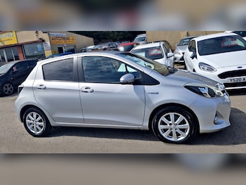 Used Toyota Yaris 2014 for sale - 76145807: Photo 4