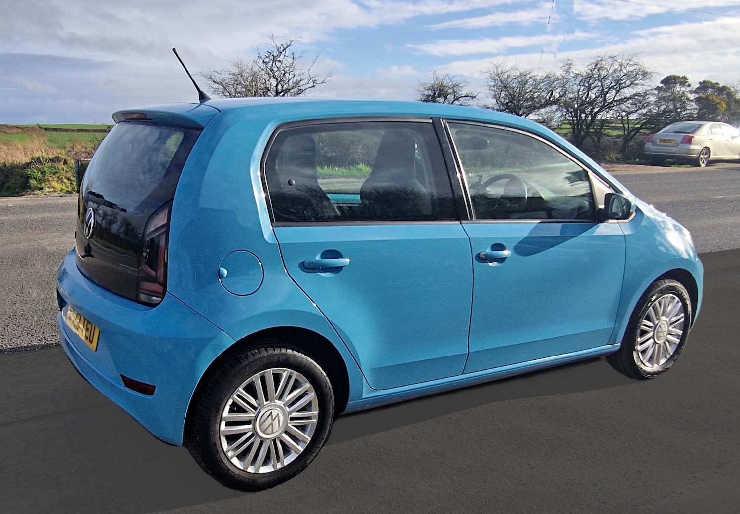 Used Volkswagen up! 2023 for sale - 77716525: Photo 8