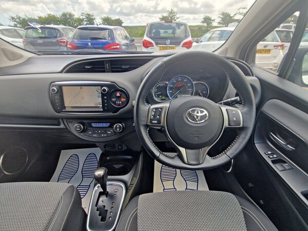 Used Toyota Yaris 2015 for sale - 75035044: Photo 19