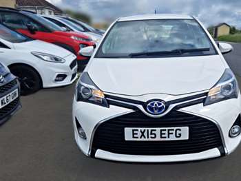 Used Toyota Yaris 2015 for sale - 75035044: Photo