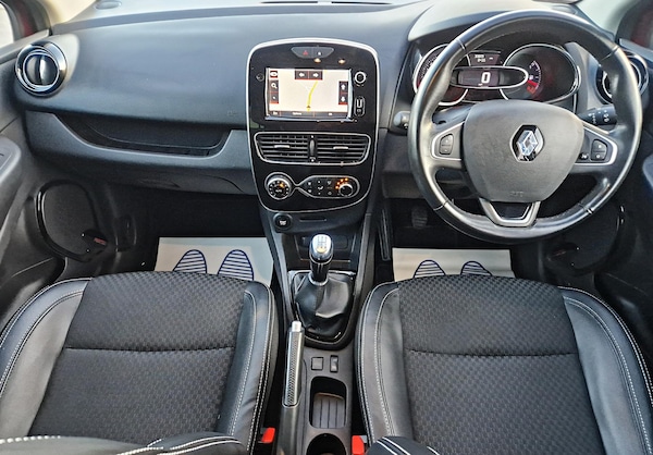 Used Renault Clio 2018 for sale - 69702929: Photo 11