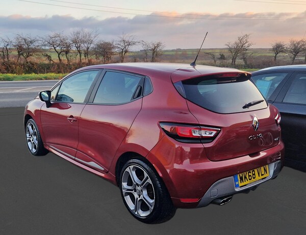 Used Renault Clio 2018 for sale - 69702929: Photo 12