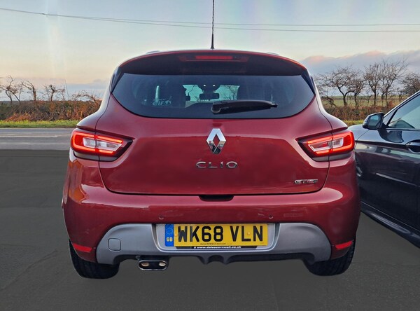 Used Renault Clio 2018 for sale - 69702929: Photo 18
