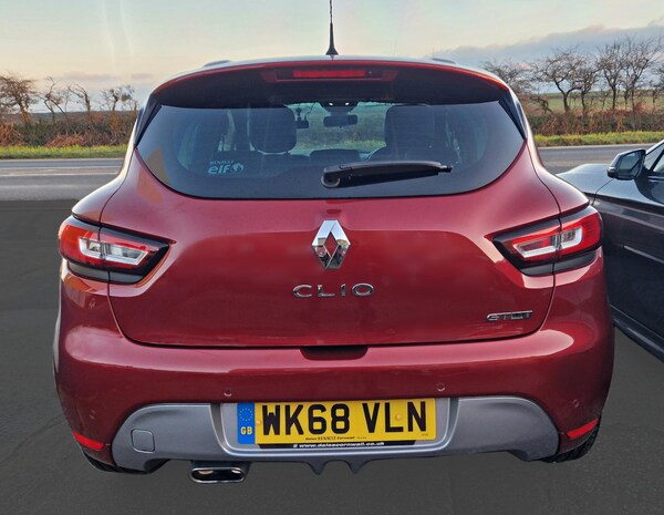Used Renault Clio 2018 for sale - 69702929: Photo 30