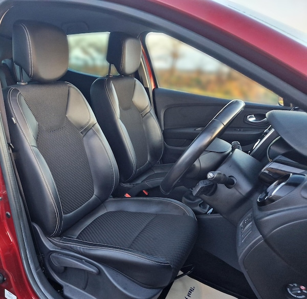Used Renault Clio 2018 for sale - 69702929: Photo 5