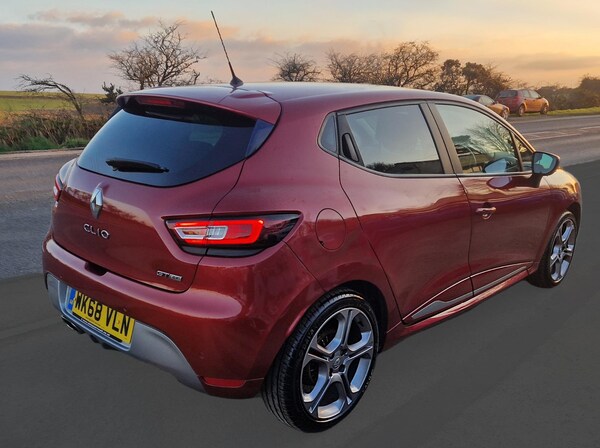 Used Renault Clio 2018 for sale - 69702929: Photo 6