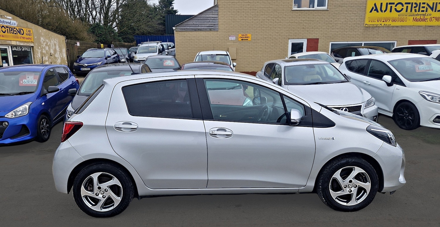 Used Toyota Yaris 2017 for sale - 78081331: Photo 17