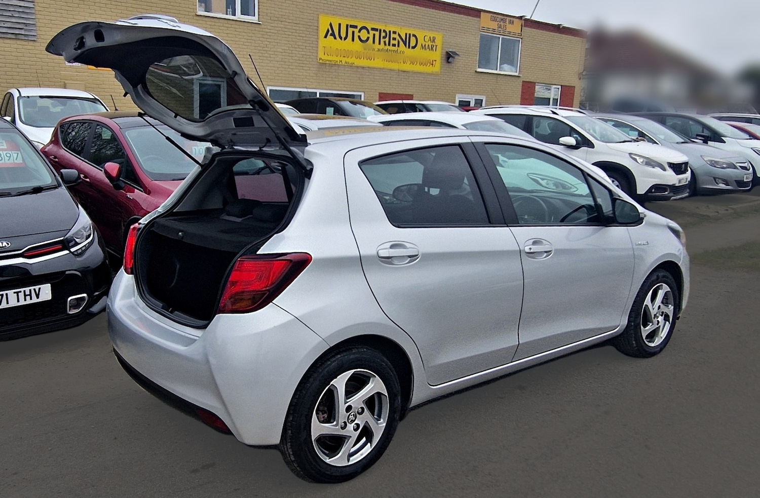 Used Toyota Yaris 2017 for sale - 78081331: Photo 22