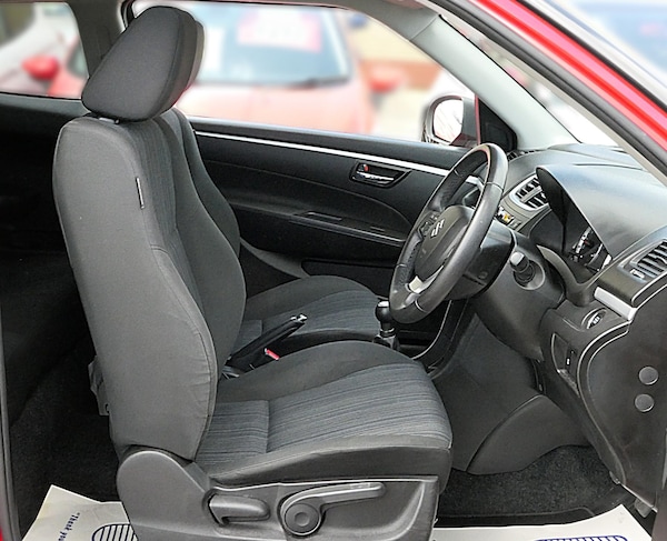 Used Suzuki Swift 2014 for sale - 67428650: Photo 5