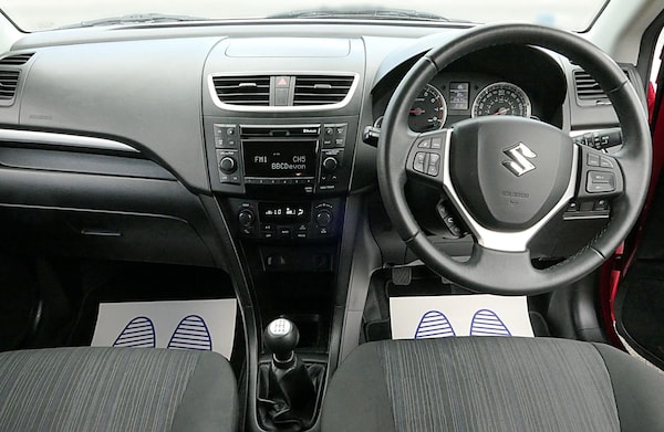 Used Suzuki Swift 2014 for sale - 67428650: Photo 8