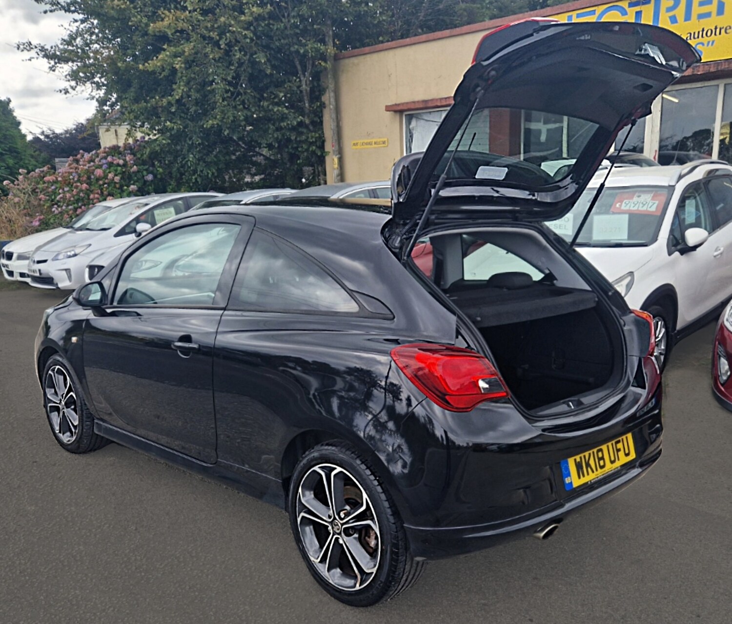 Used Vauxhall Corsa 2018 for sale - 76286937: Photo 17