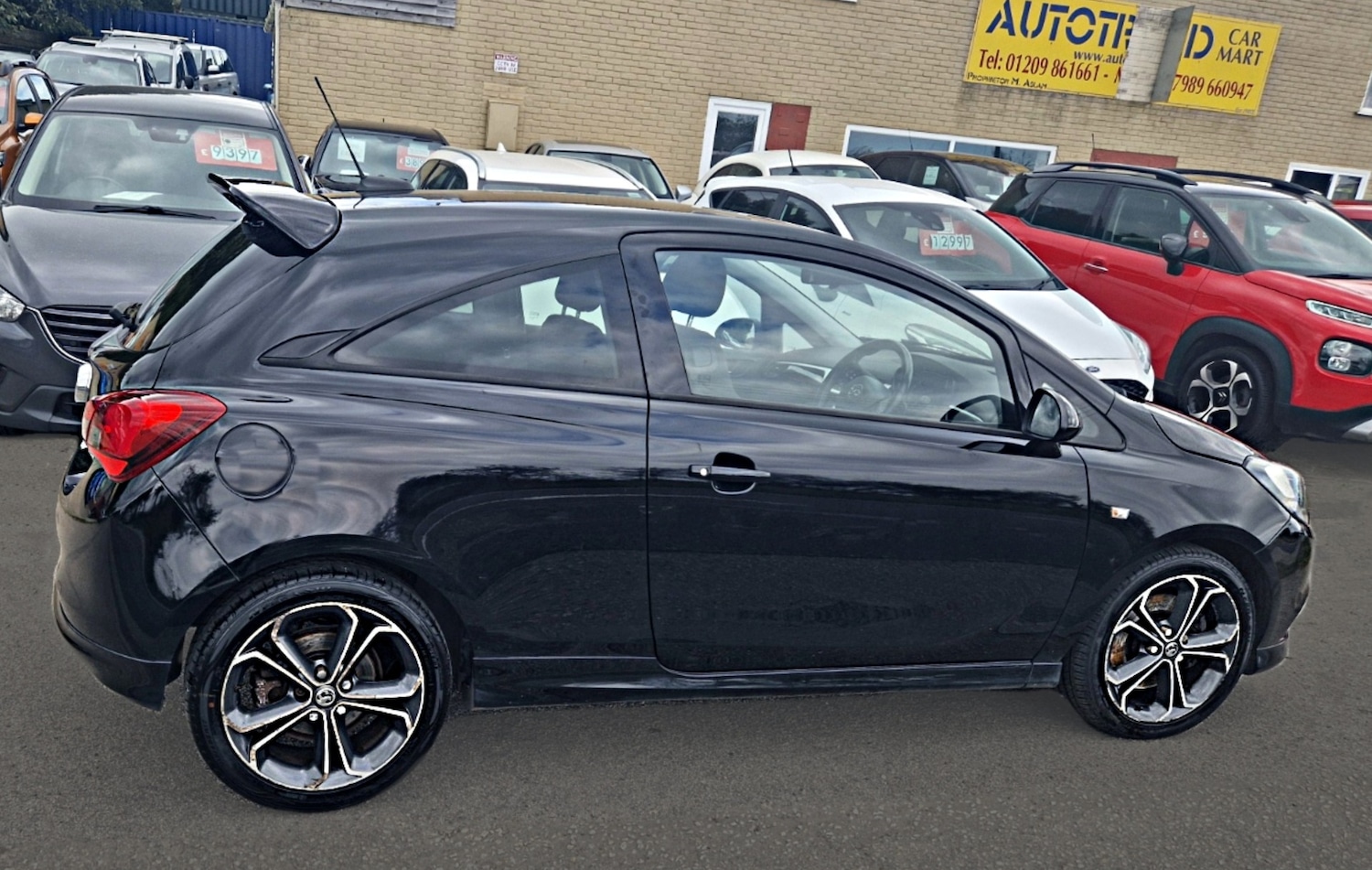 Used Vauxhall Corsa 2018 for sale - 76286937: Photo 3