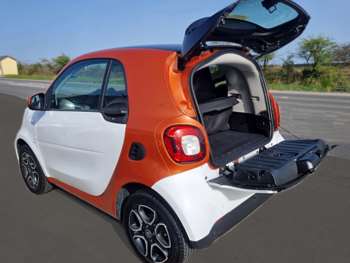 Used smart fortwo 2018 for sale - 74317564: Photo