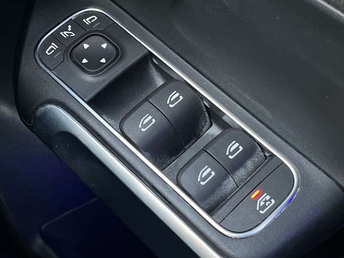 Used Mercedes-Benz EQB 2025 for sale - 78193537: Photo 21