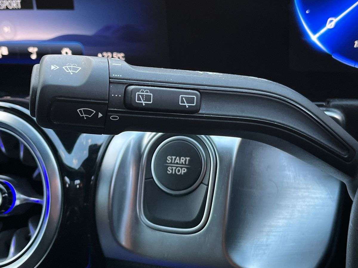 Used Mercedes-Benz EQB 2025 for sale - 78193537: Photo 28