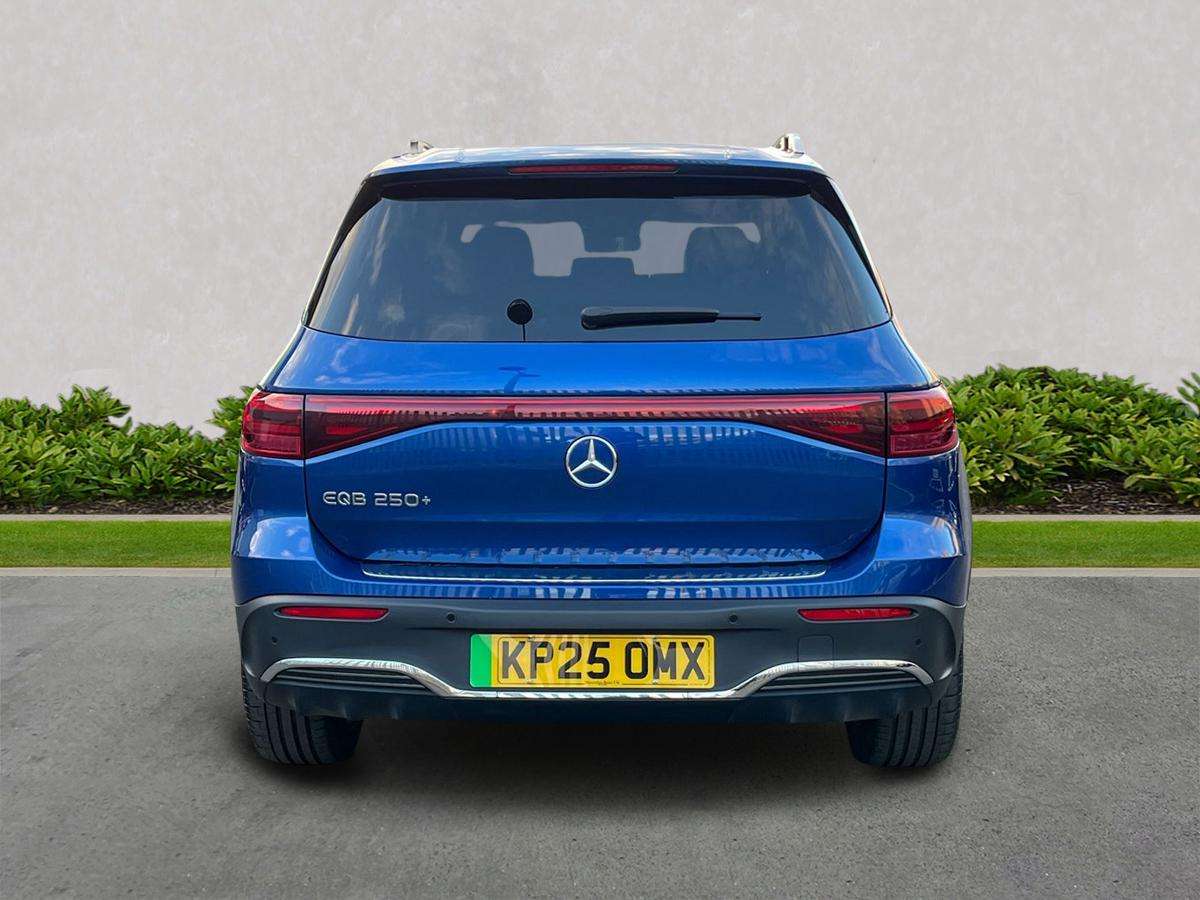 Used Mercedes-Benz EQB 2025 for sale - 78193537: Photo 4