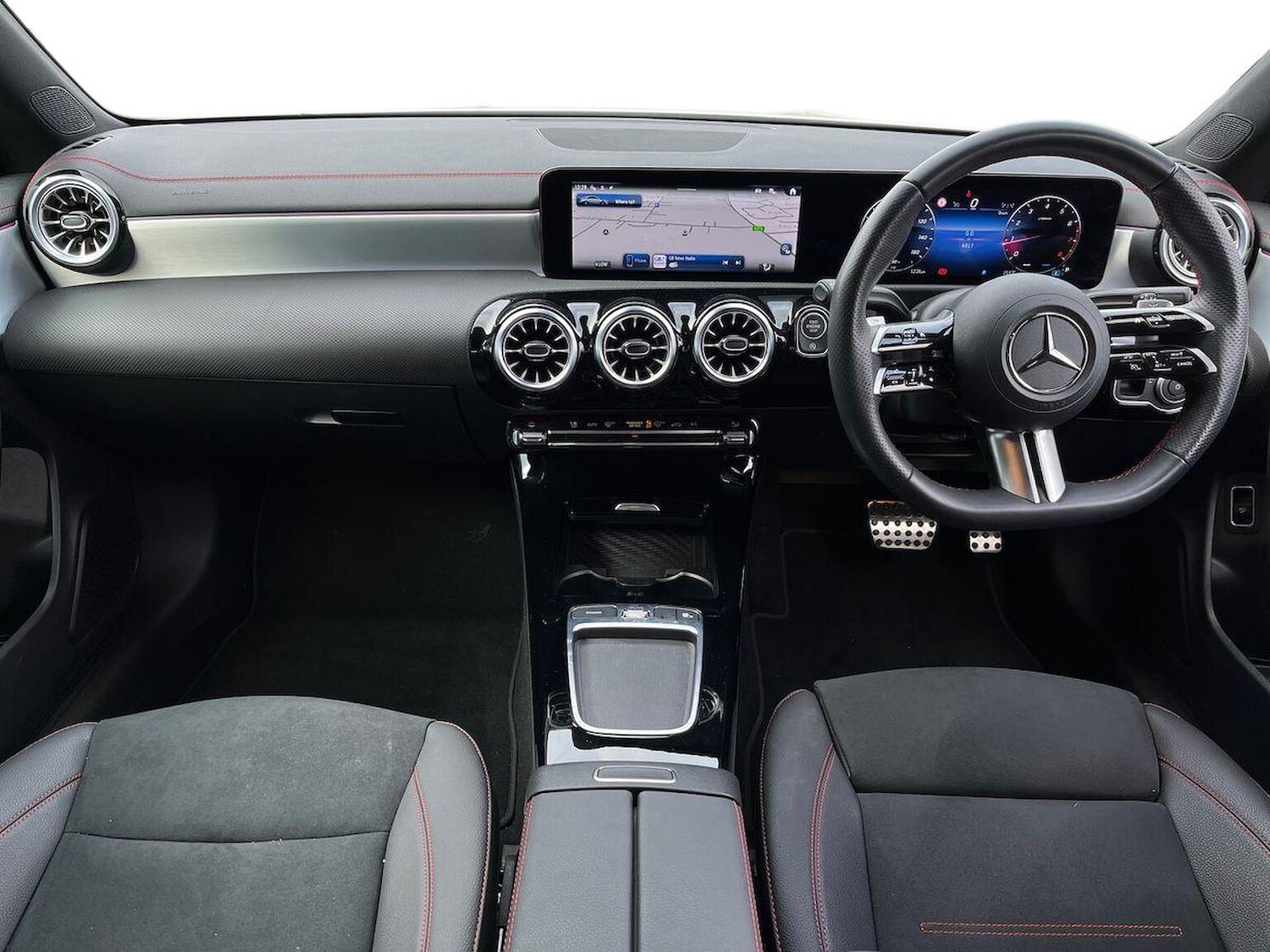 Used Mercedes-Benz CLA 2024 for sale - 76114272: Photo 8