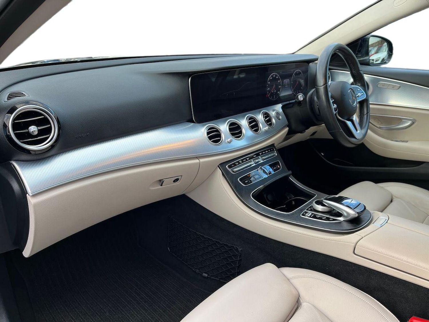 Used Mercedes-Benz E Class 2020 for sale - 76637673: Photo 7