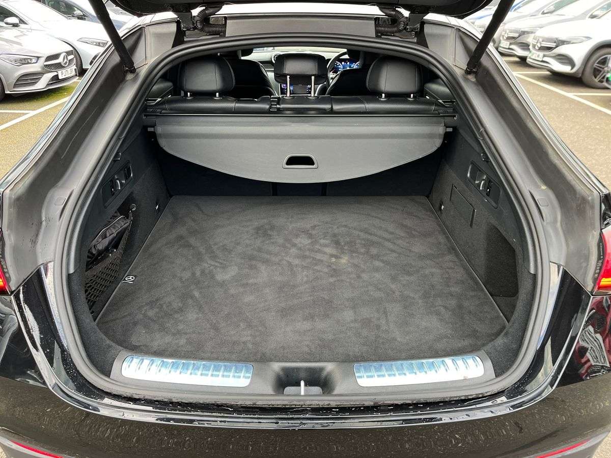 Used Mercedes-Benz GLC 2024 for sale - 78193604: Photo 17