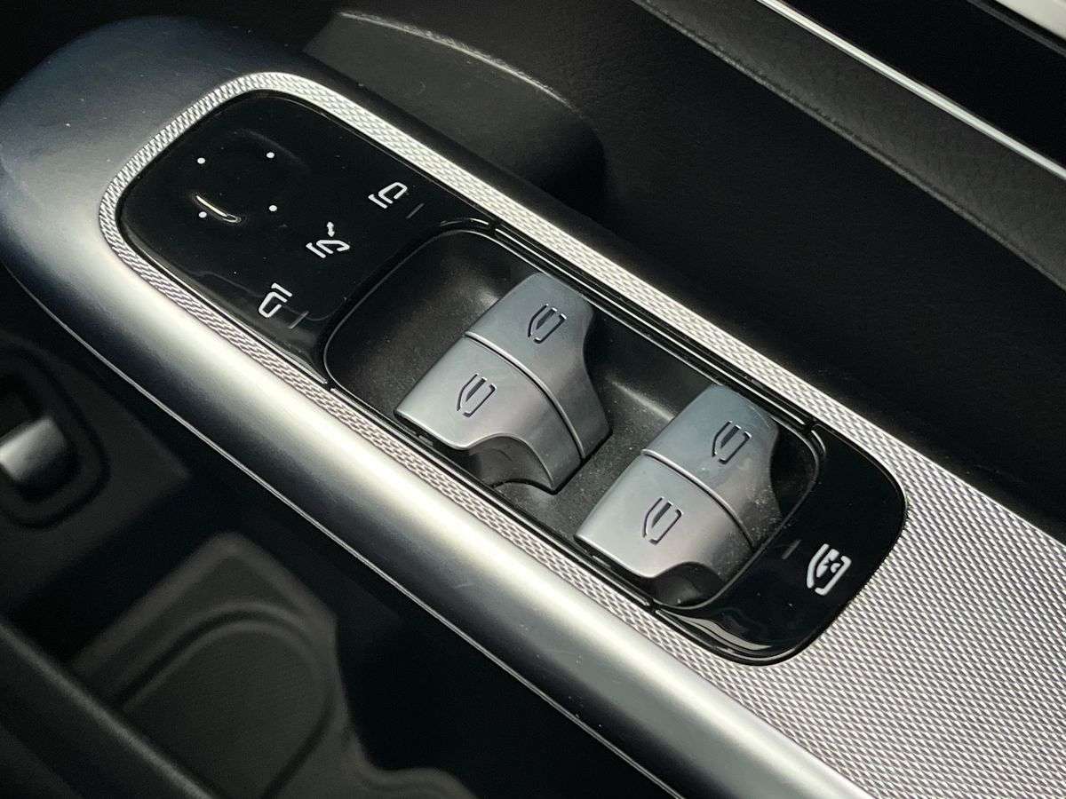 Used Mercedes-Benz GLC 2024 for sale - 78193604: Photo 21