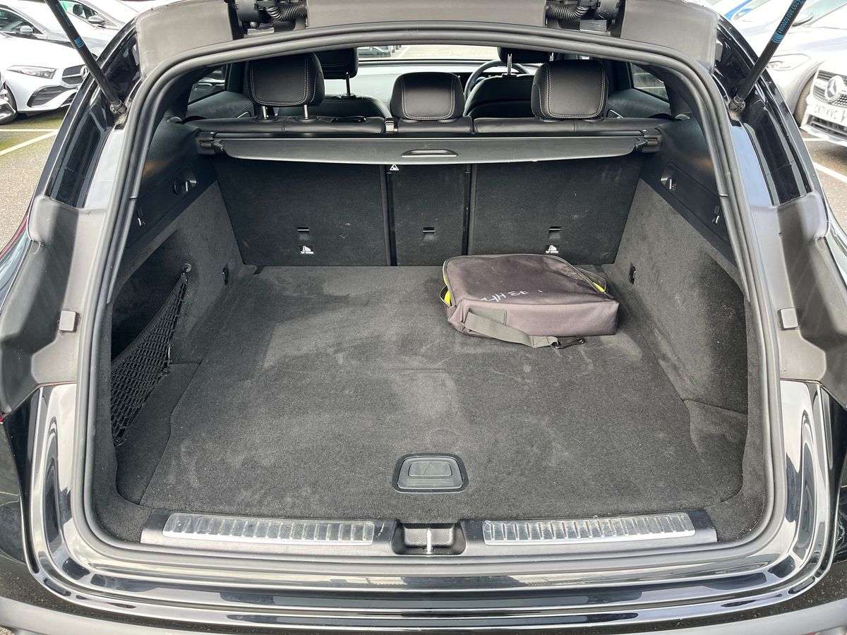 Used Mercedes-Benz EQC 2023 for sale - 78098342: Photo 17