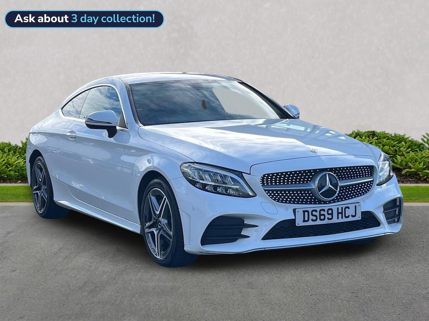 Used Mercedes-Benz C Class 2019 for sale - 76342972: Photo 1