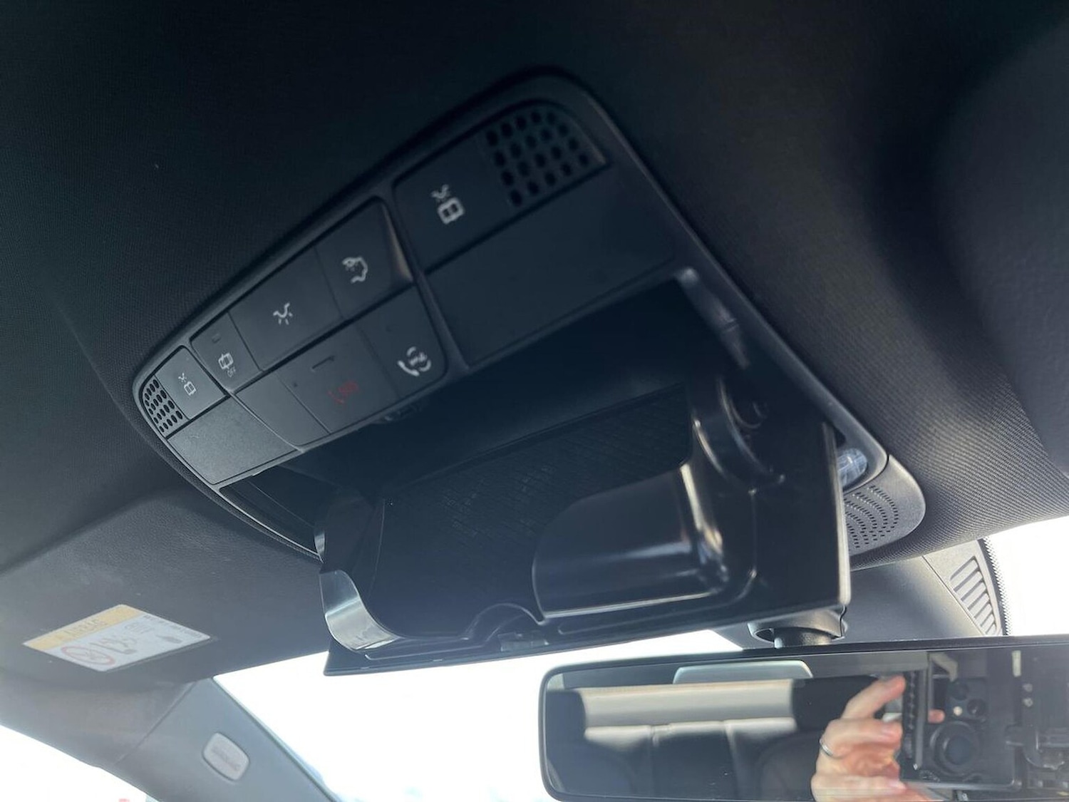 Used Mercedes-Benz C Class 2019 for sale - 76342972: Photo 14