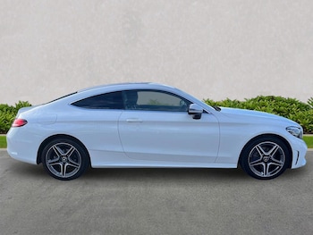 Used Mercedes-Benz C Class 2019 for sale - 76342972: Photo