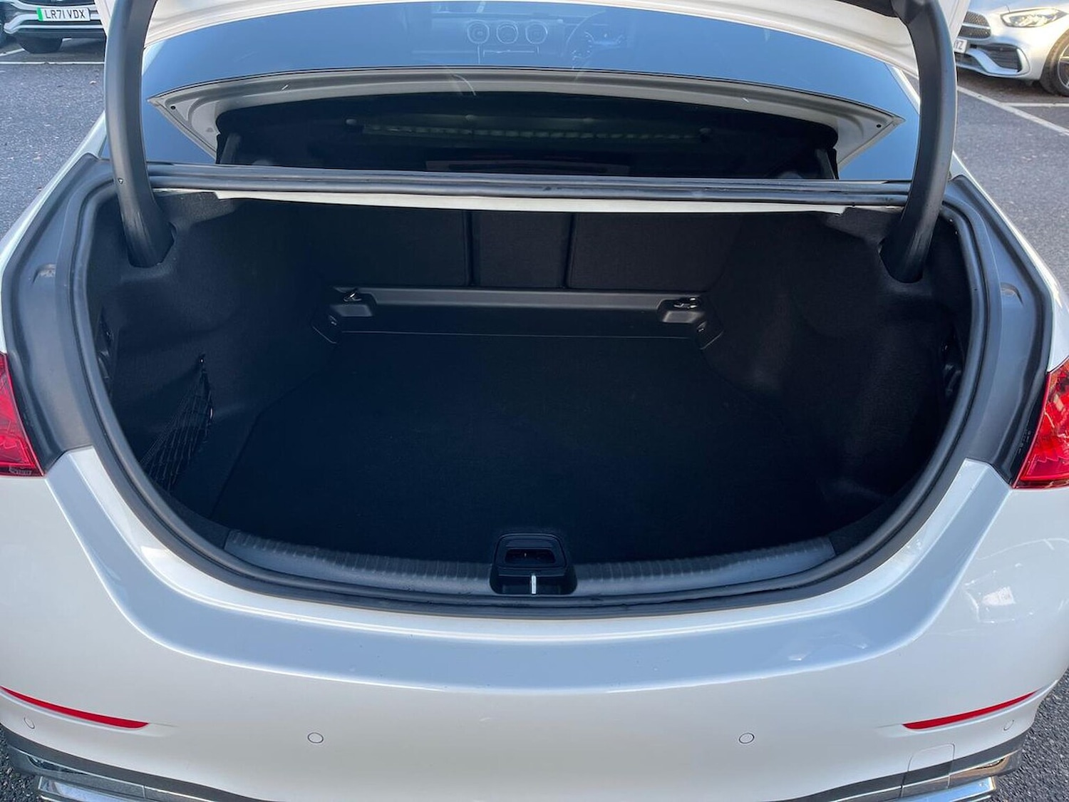 Used Mercedes-Benz C Class 2024 for sale - 76763504: Photo 17