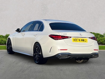 Used Mercedes-Benz C Class 2024 for sale - 76763504: Photo