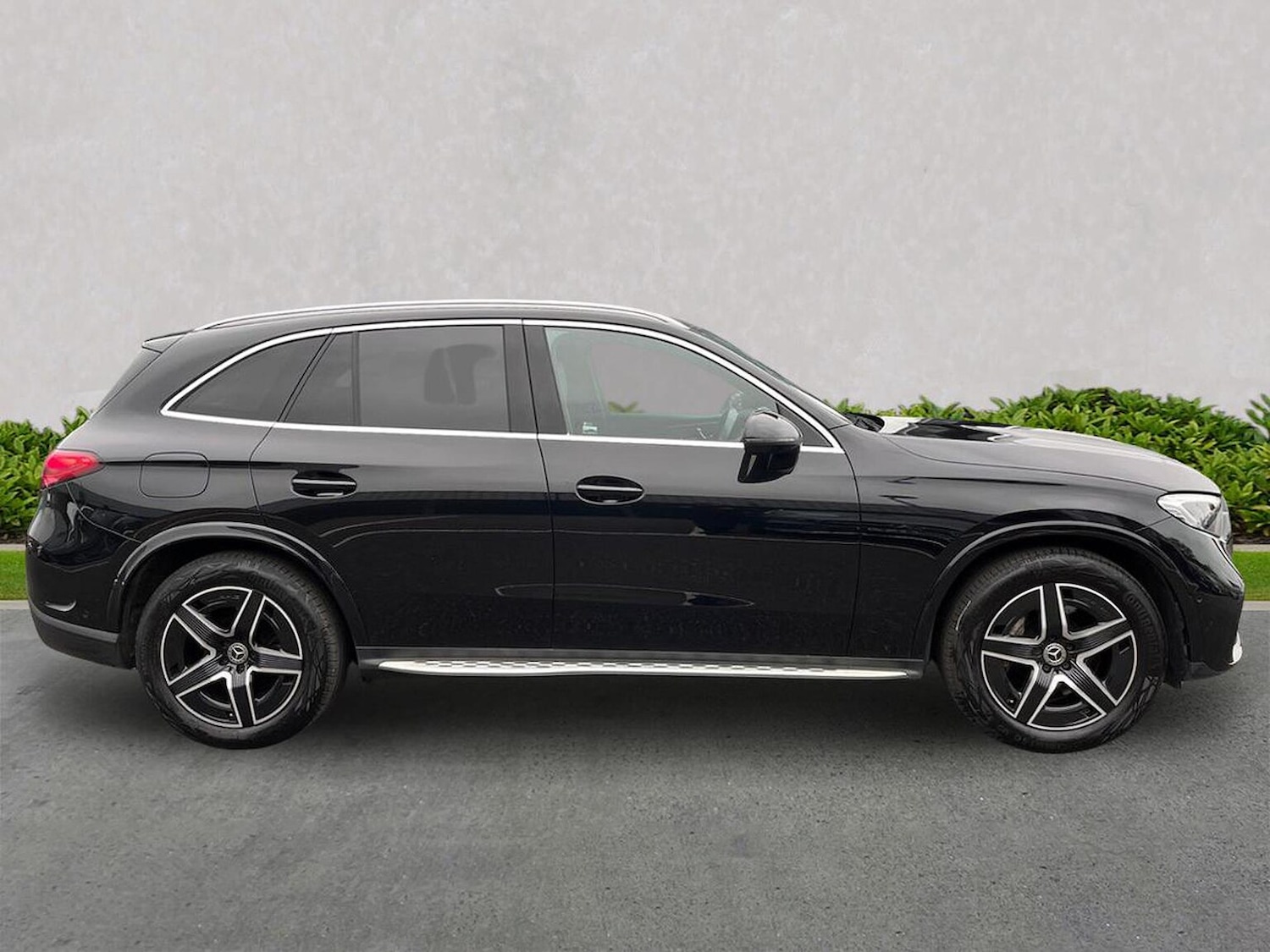 Used Mercedes-Benz GLC 2024 for sale - 76506138: Photo 3