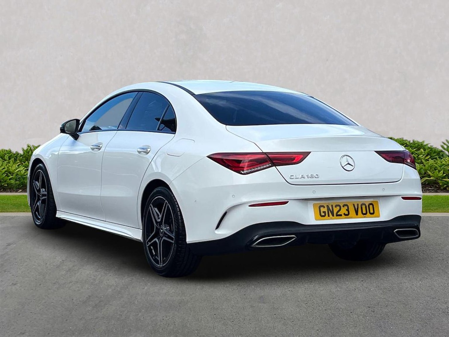 Used Mercedes-Benz CLA 2023 for sale - 76352546: Photo 2