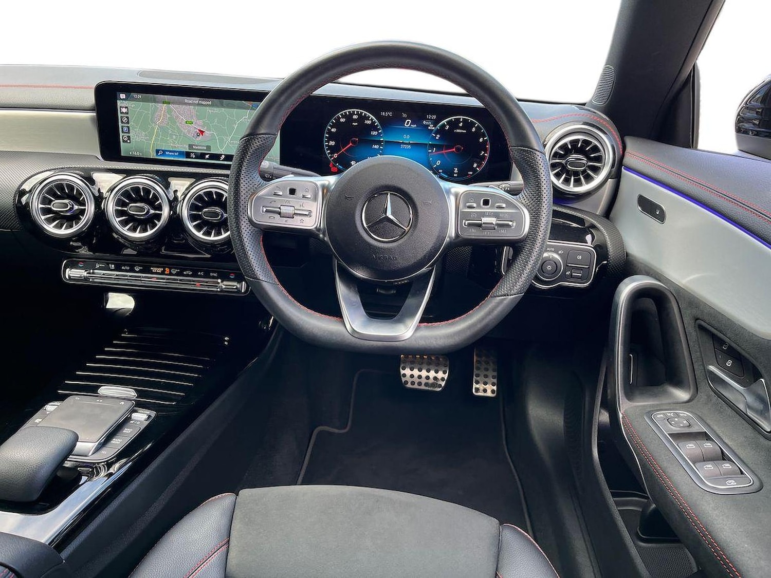 Used Mercedes-Benz CLA 2023 for sale - 76352546: Photo 9