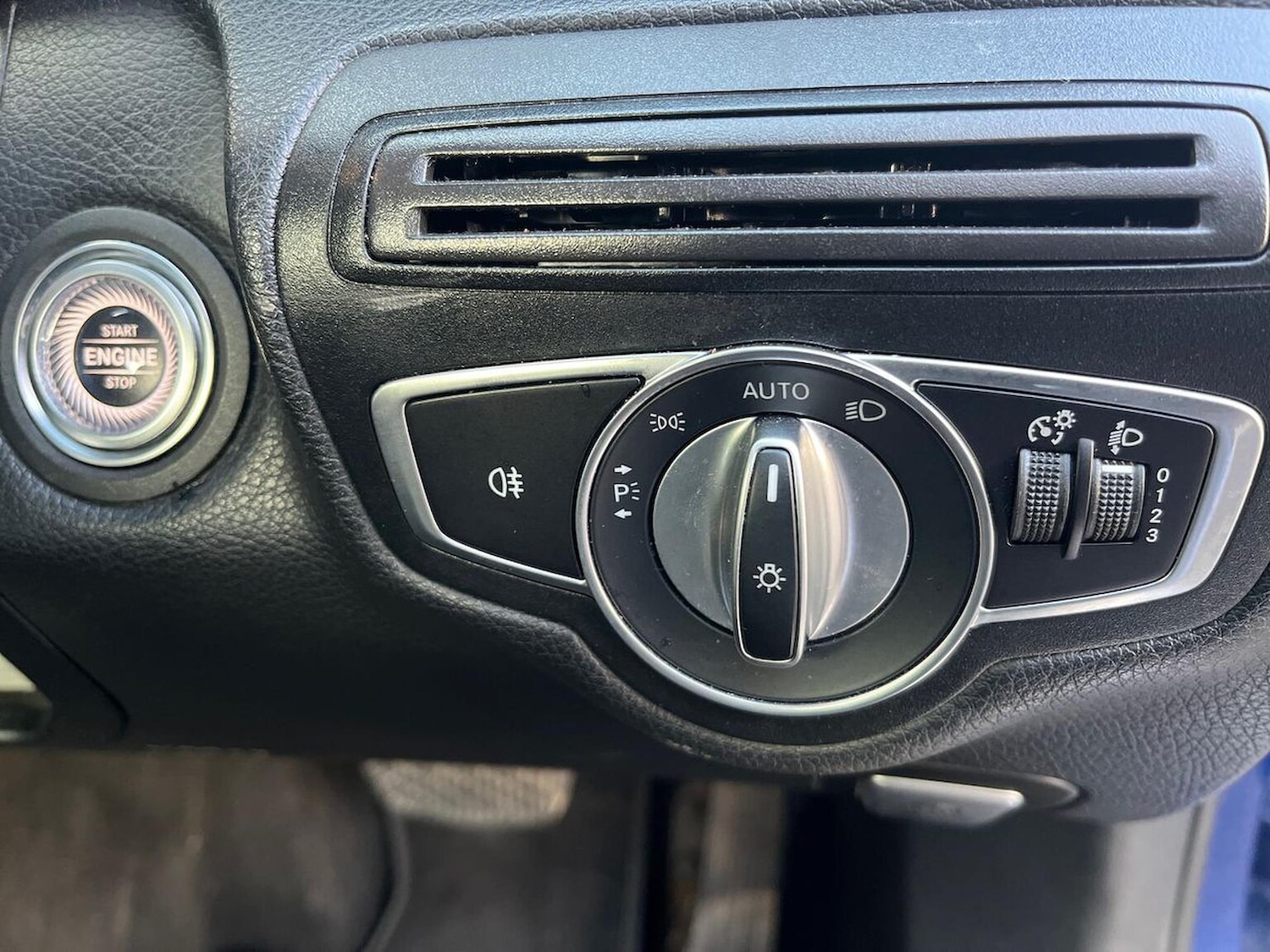 Used Mercedes-Benz C Class 2019 for sale - 76911211: Photo 22