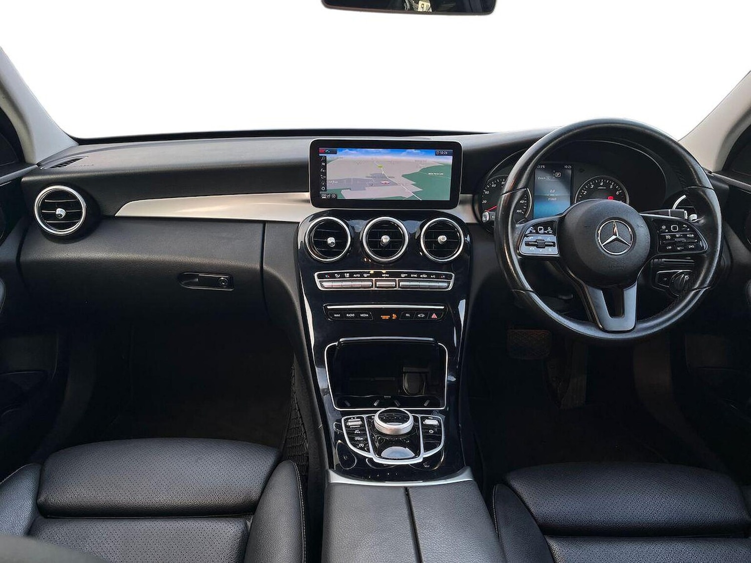 Used Mercedes-Benz C Class 2019 for sale - 76911211: Photo 8