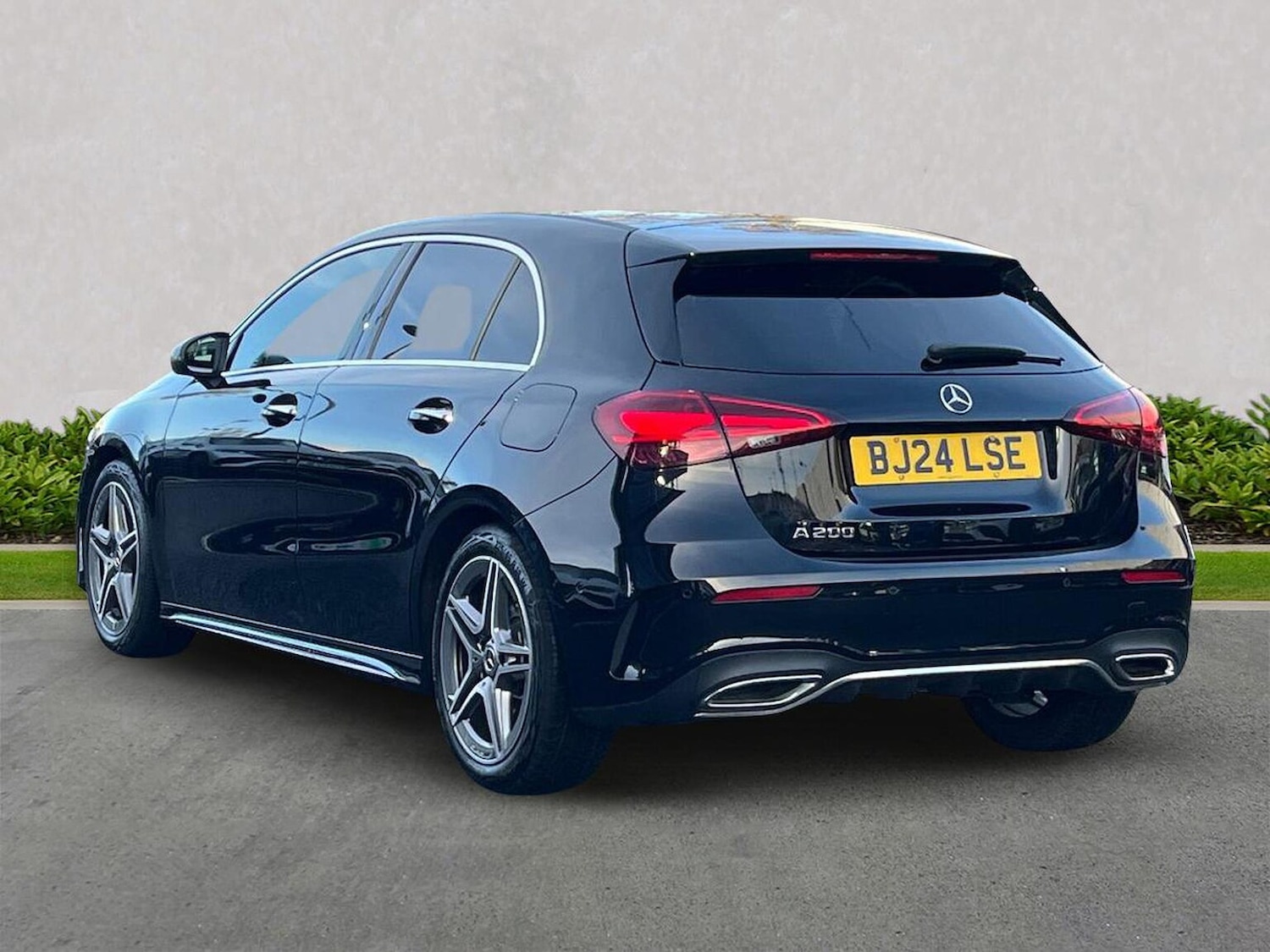 Used Mercedes-Benz A-Class 2024 for sale - 77008274: Photo 2