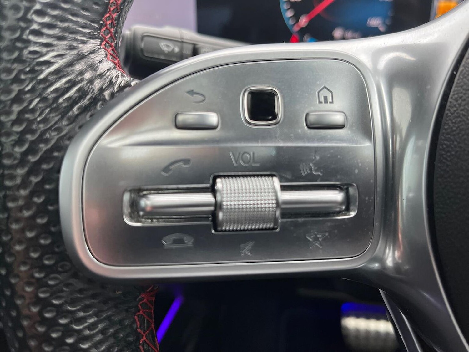 Used Mercedes-Benz GLB 2023 for sale - 76911215: Photo 26