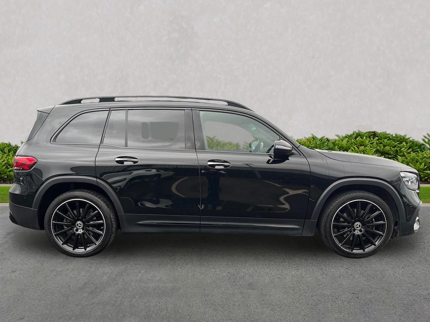 Used Mercedes-Benz GLB 2023 for sale - 76911215: Photo 3