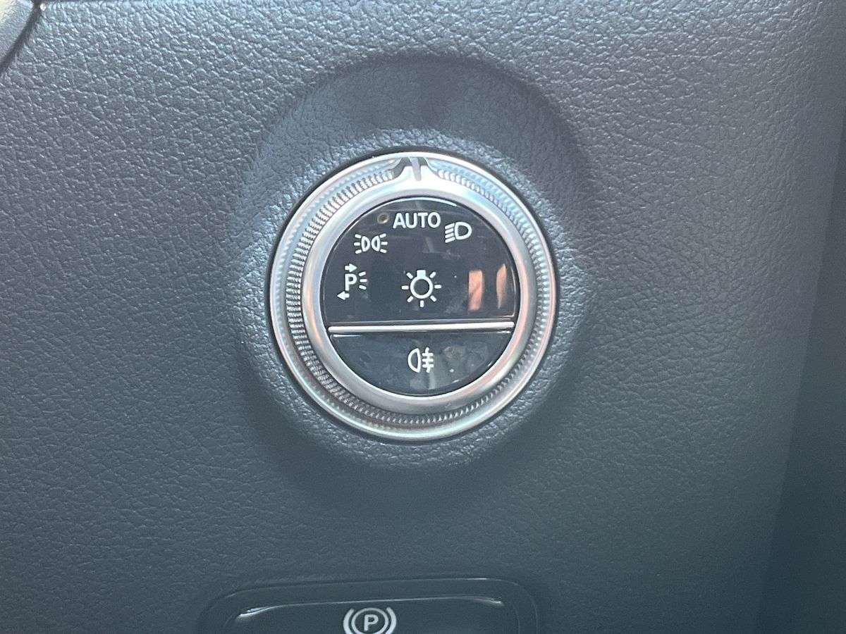 Used Mercedes-Benz C Class 2024 for sale - 78192934: Photo 22