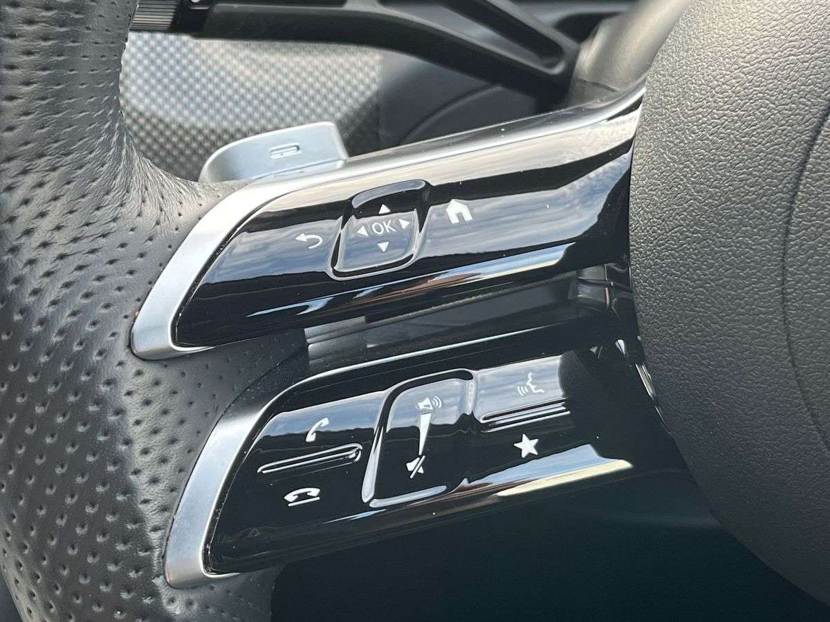 Used Mercedes-Benz C Class 2024 for sale - 78192934: Photo 26