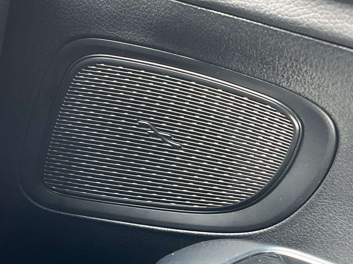 Used Mercedes-Benz C Class 2024 for sale - 78192934: Photo 31