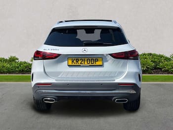 Used Mercedes-Benz GLA 2021 for sale - 79614886: Photo