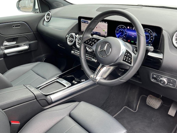 Used Mercedes-Benz EQA 2024 for sale - 76288635: Photo 15